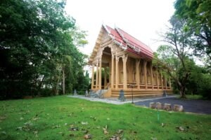 Khiriwihan Temple, Trat